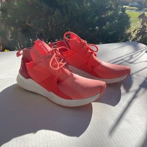 Reebok Womens Neoprene Sneakers